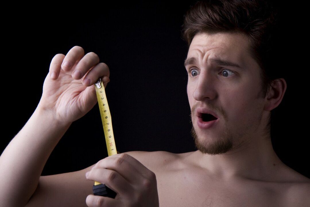 A man enlarged his penis using lemonade compresses
